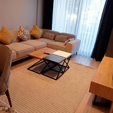 Glory Life Apartment